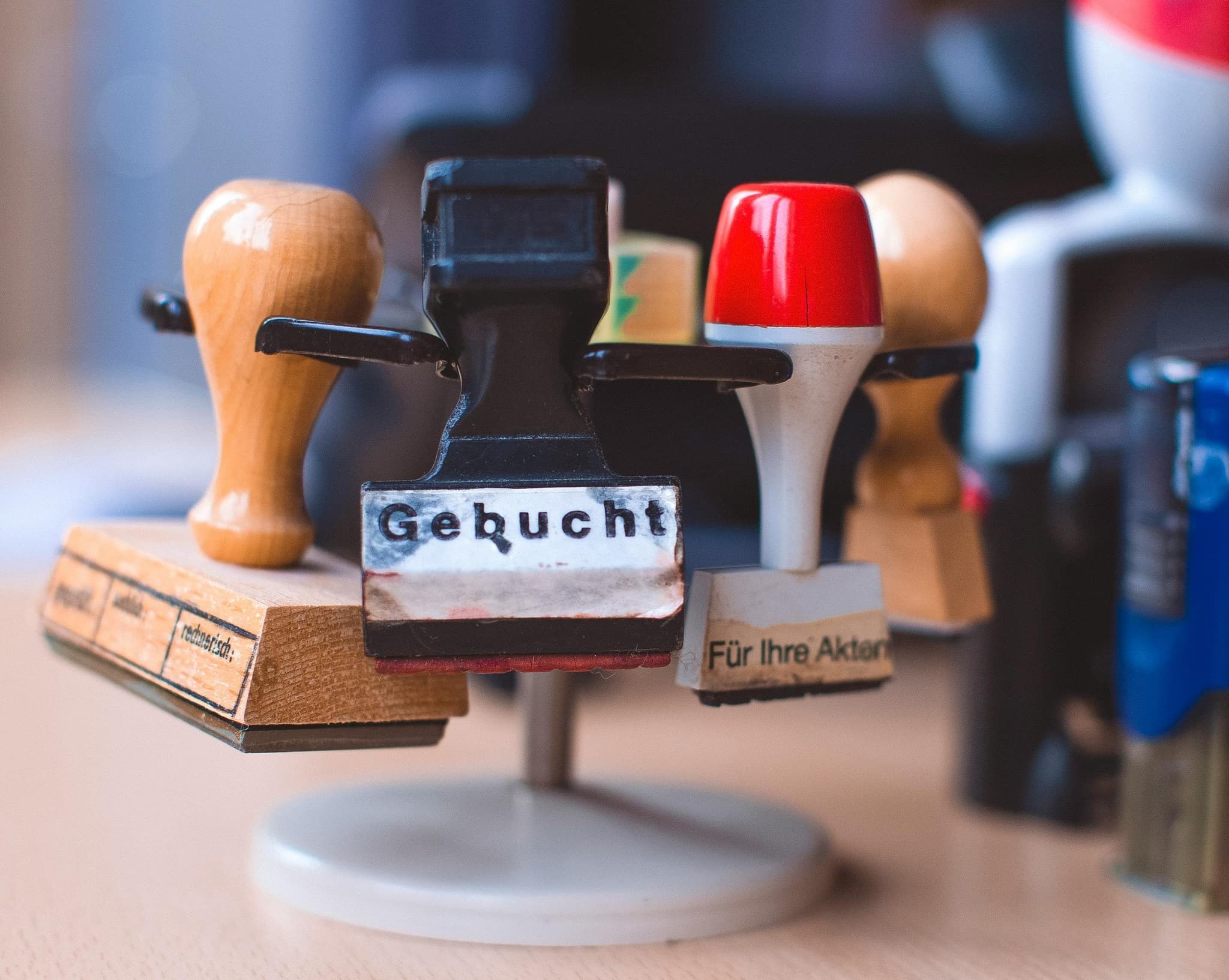 Abbildung von Stempel mit der Auffschrift "Gebucht"